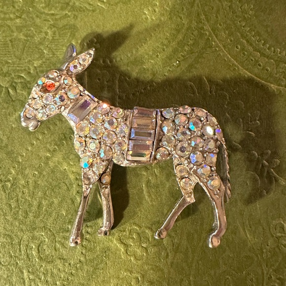 Ab Crystal Vintage Donkey Brooch - Picture 8 of 11